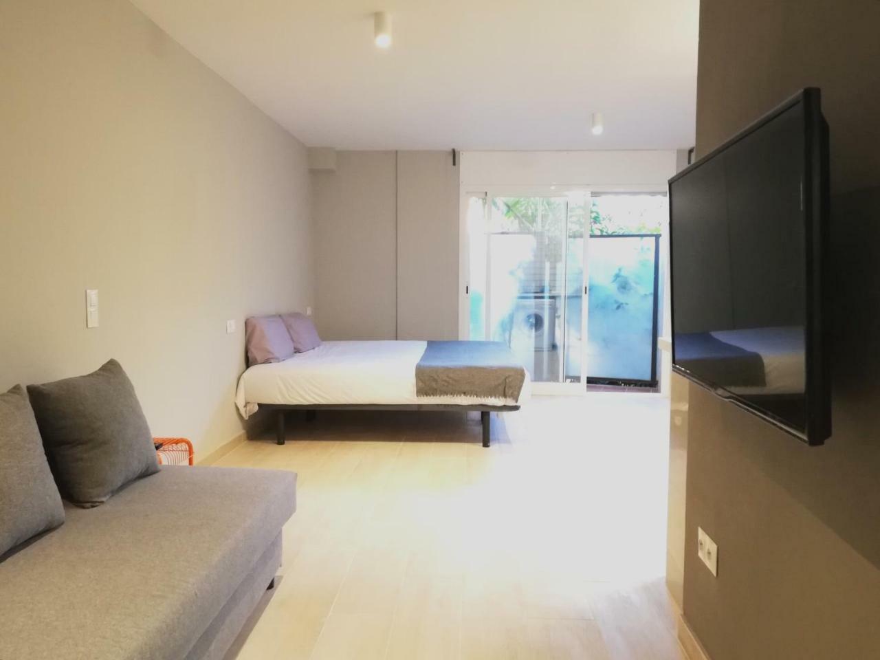 Apartament Mazi *